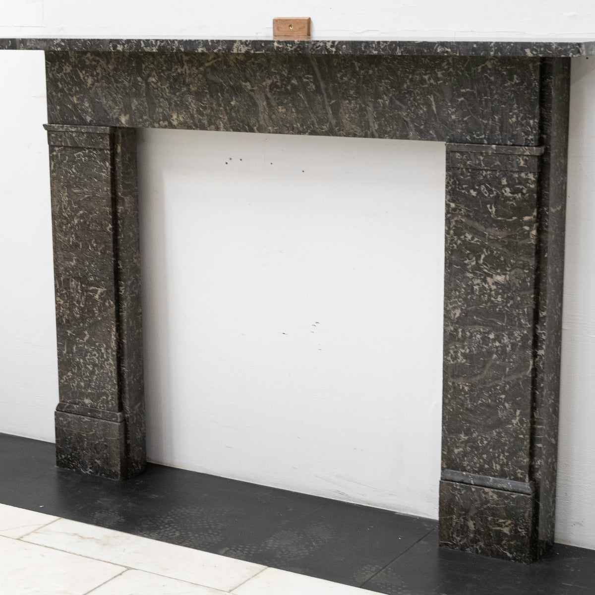 Antique Late Georgian / Early Victorian St Anne&#39;s Marble Fireplace Surround | The Architectural Forum