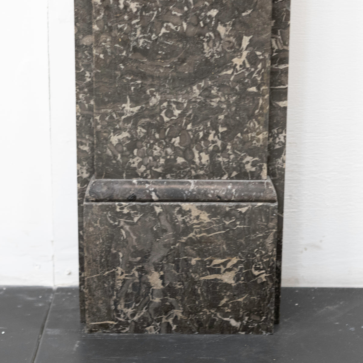 Antique Late Georgian / Early Victorian St Anne&#39;s Marble Fireplace Surround | The Architectural Forum