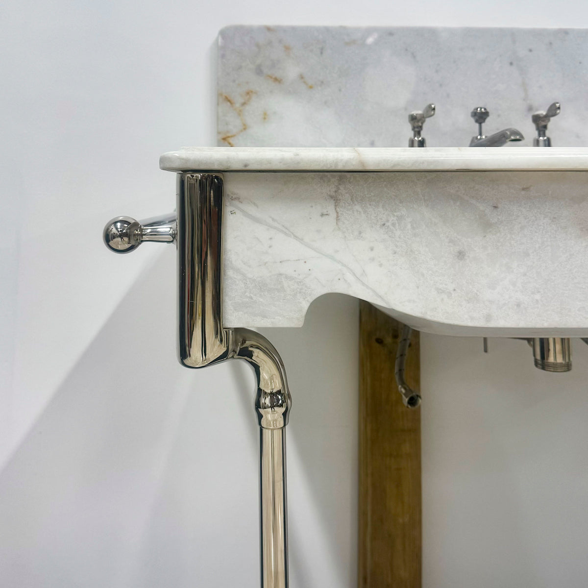 Reproduction French 1920&#39;s Single Marble Basin on Chrome Legs | The Architectural Forum