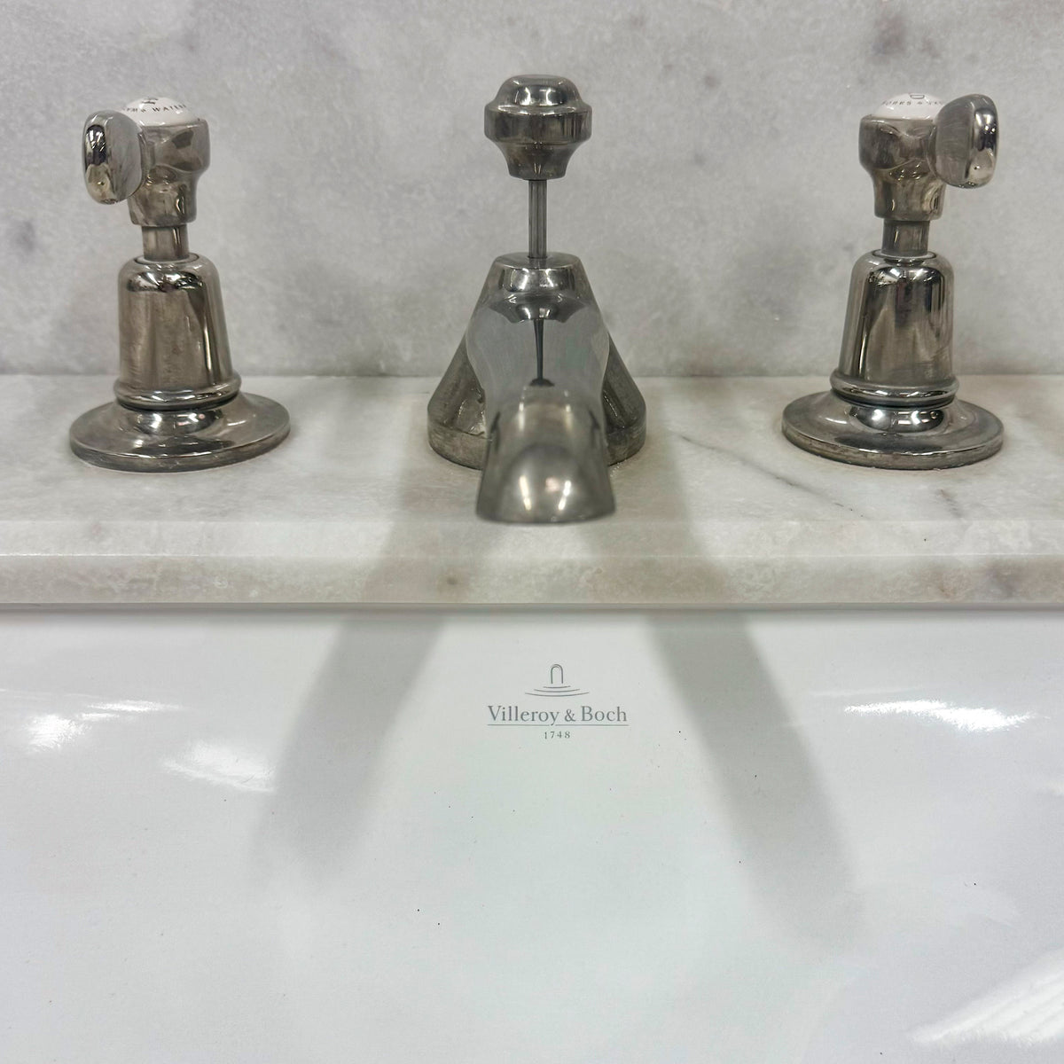 Reproduction French 1920&#39;s Single Marble Basin on Chrome Legs | The Architectural Forum