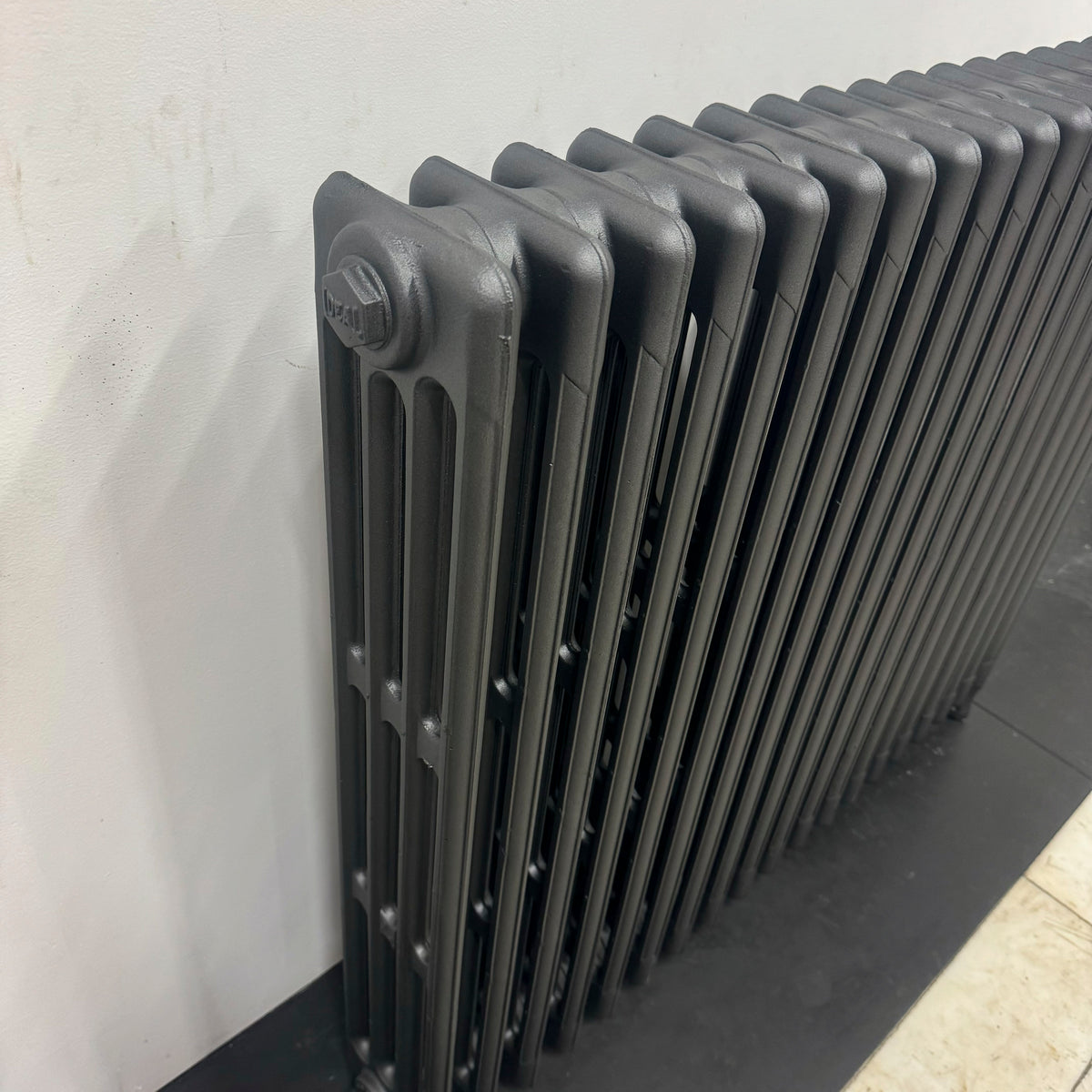 Antique Cast Iron Radiator | The Architectural Forum