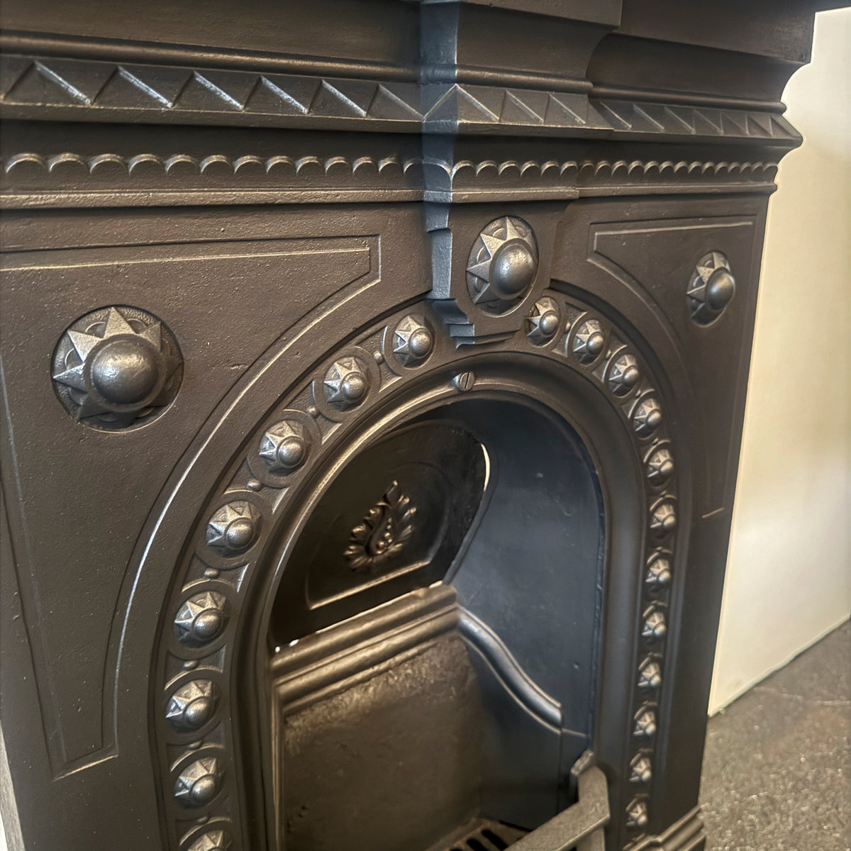 Antique Victorian Combination Cast Iron Fireplace | The Architectural Forum