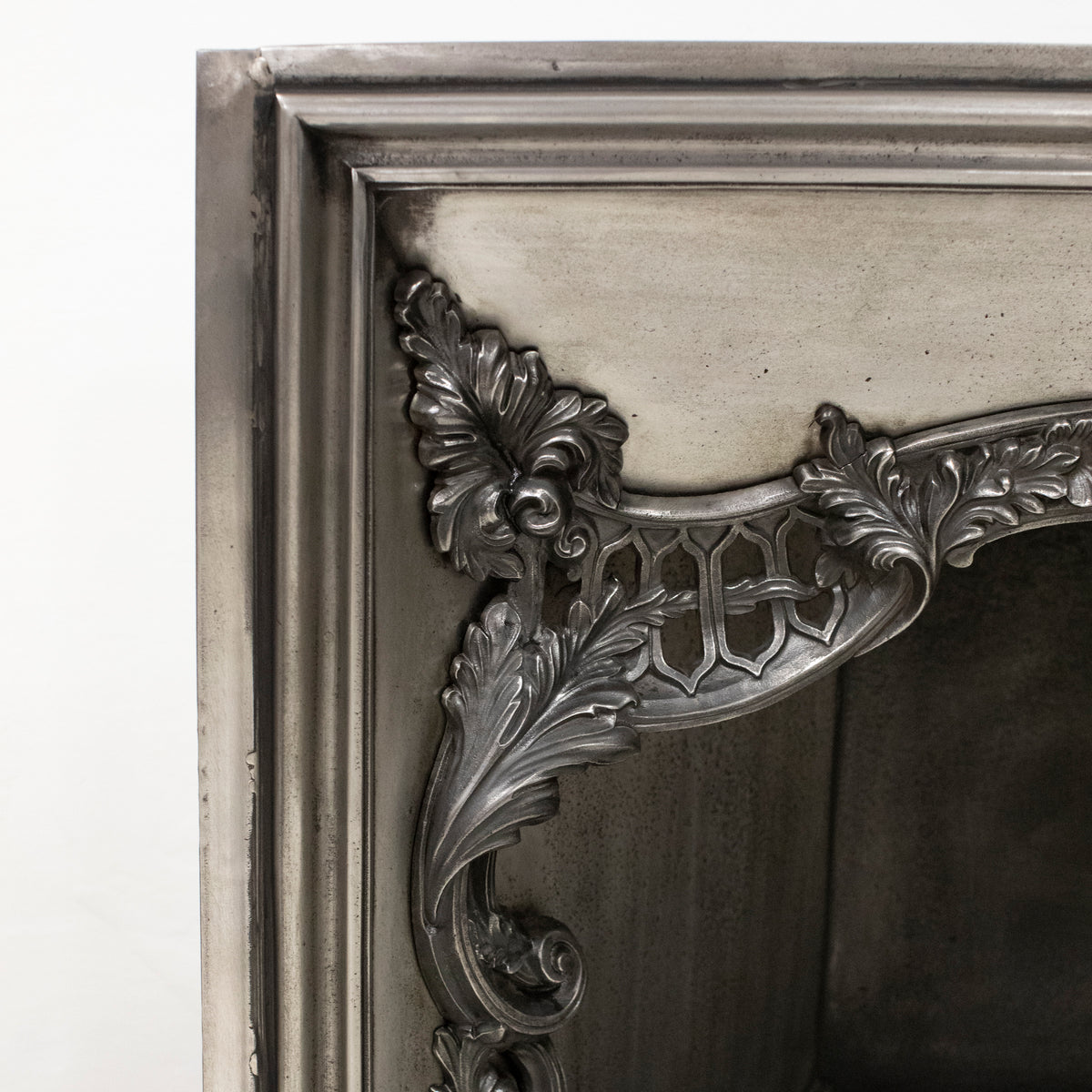 Antique Cast Iron Georgian Fireplace Insert | The Architectural Forum