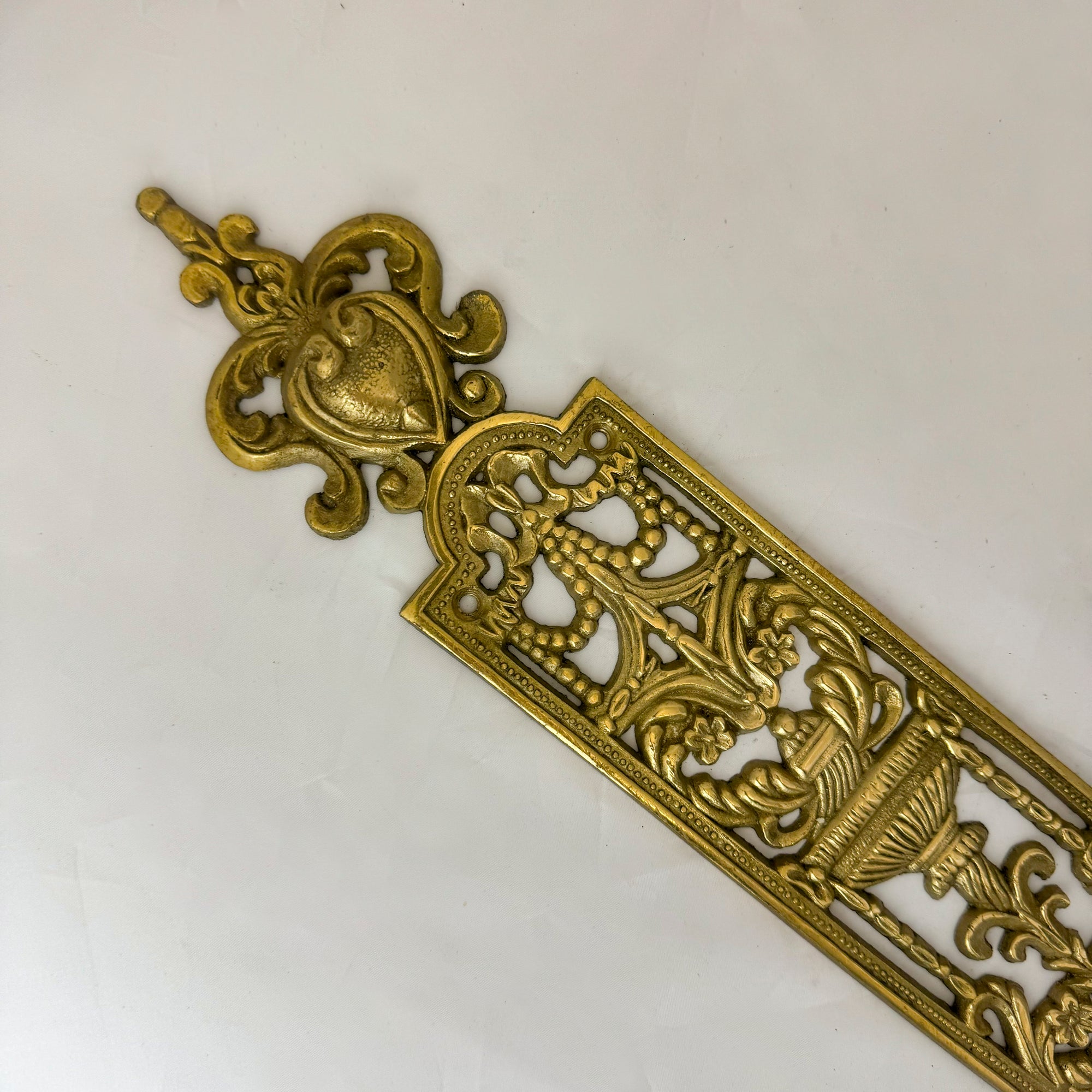 Reclaimed Victorian Style Brass Finger Plates - 9 Pairs Available | The Architectural Forum