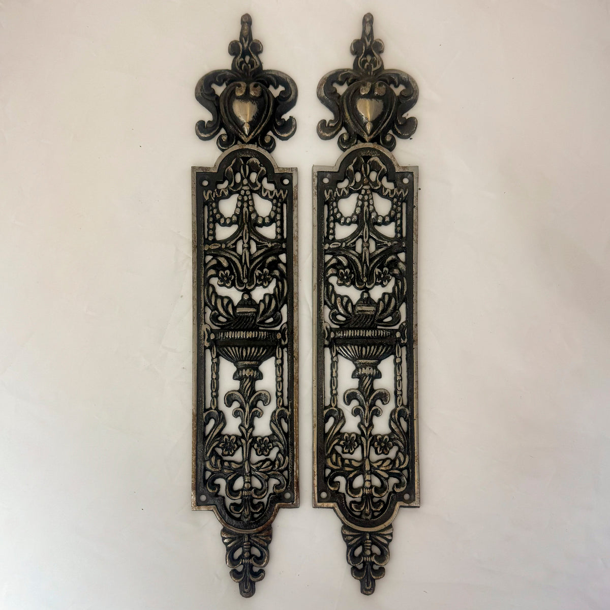 Reclaimed Victorian Style Cast Iron Finger Plates - 31 Pairs Available | The Architectural Forum