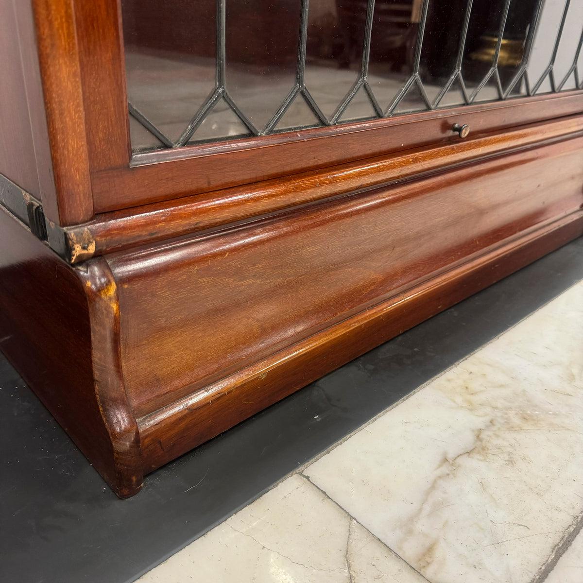 Antique Globe Wernicke Mahogany Leaded Glass Bookcase/Cabinet | The Architectural Forum