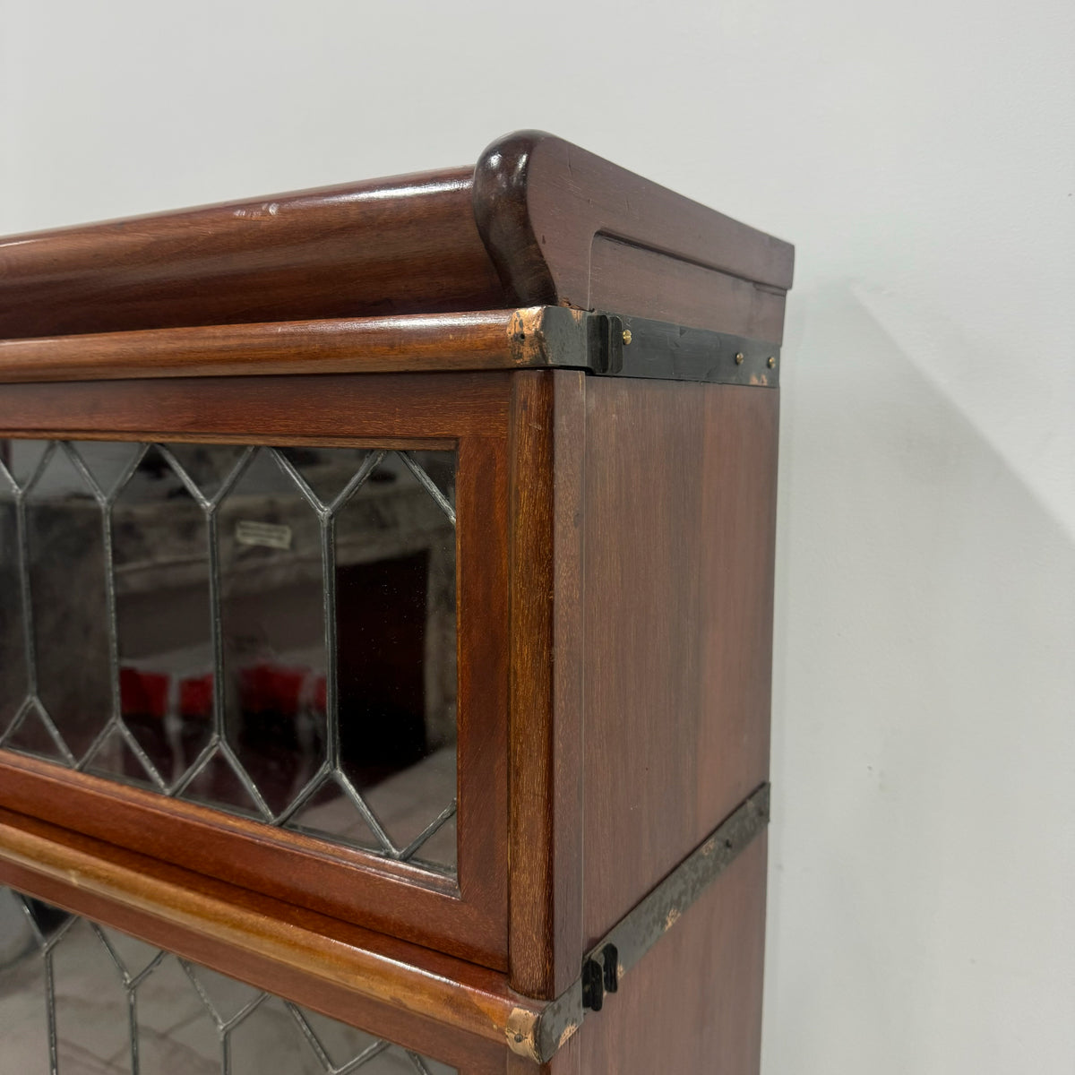 Antique Globe Wernicke Mahogany Leaded Glass Bookcase/Cabinet | The Architectural Forum