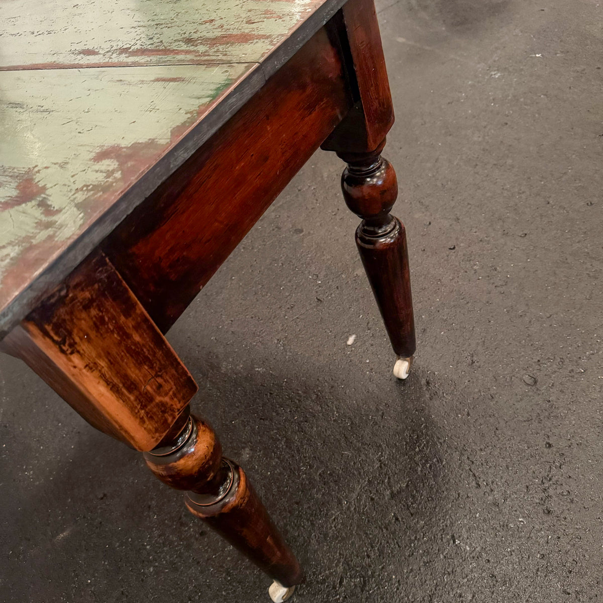 Victorian Mahogany Side Table | The Architectural Forum