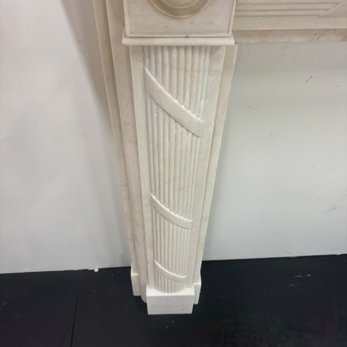 Georgian Style Marble Bullseye Fireplace Surround | The Architectural Forum