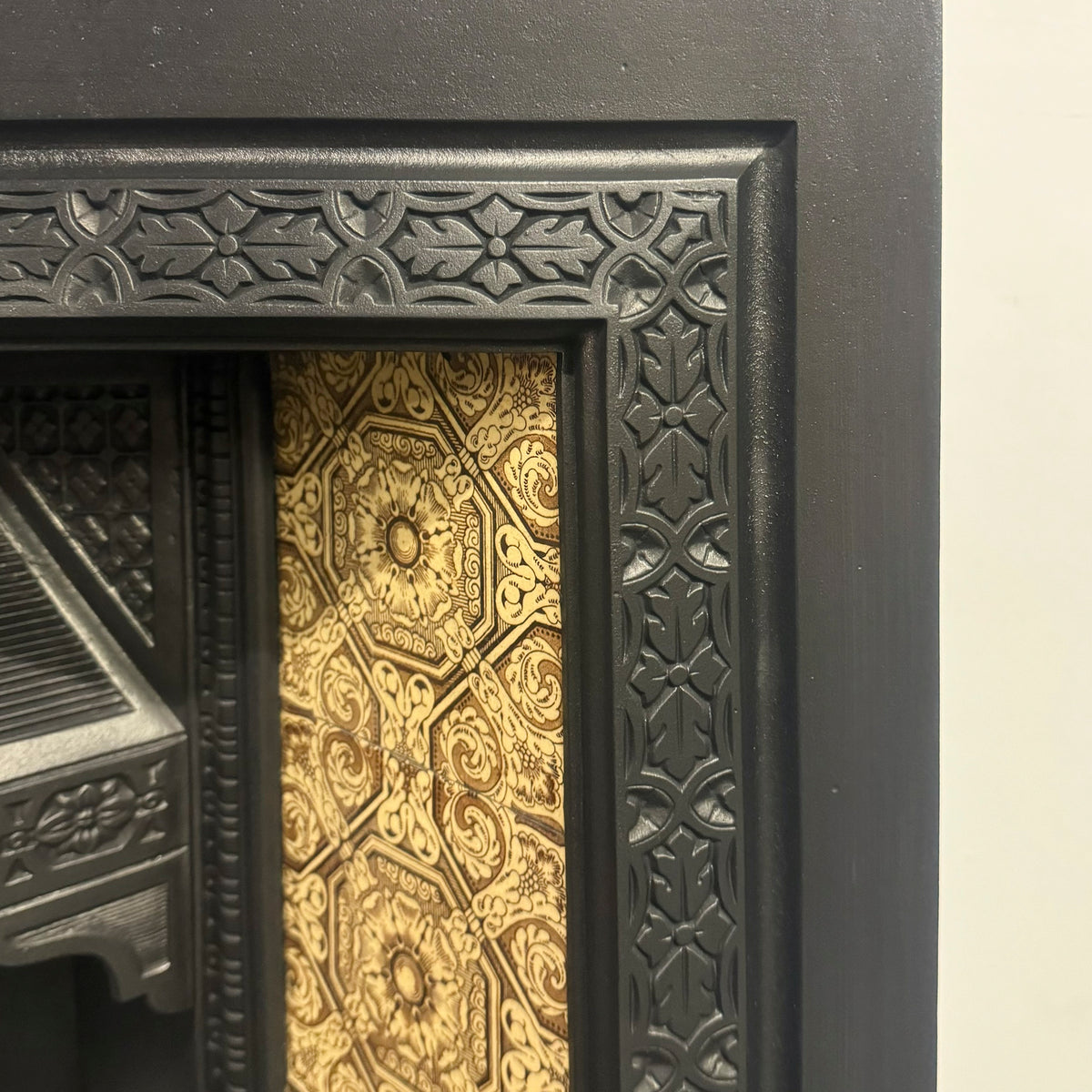 Antique Victorian Tiled Fireplace Insert | The Architectural Forum