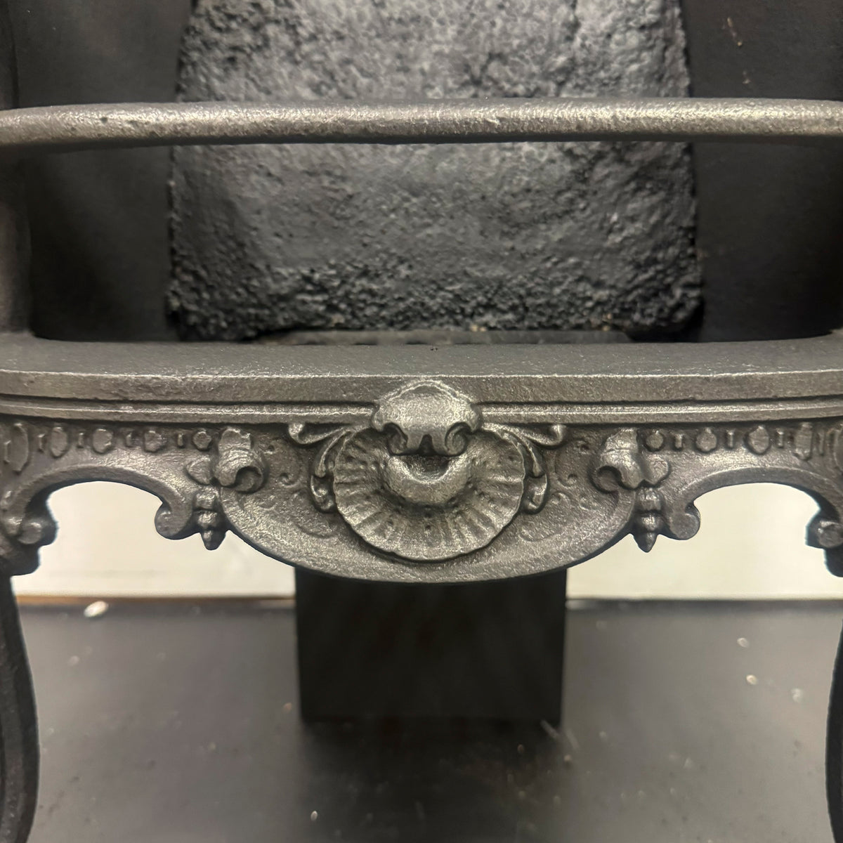 Antique Victorian Cast Iron Arched Insert | The Architectural Forum