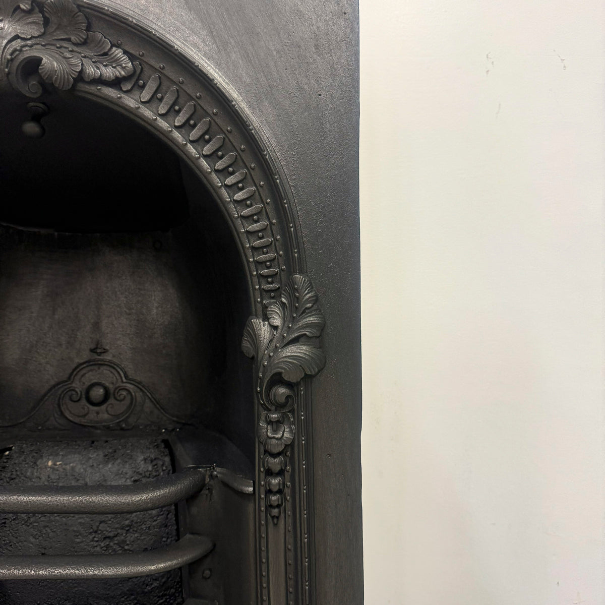 Antique Victorian Cast Iron Arched Insert | The Architectural Forum