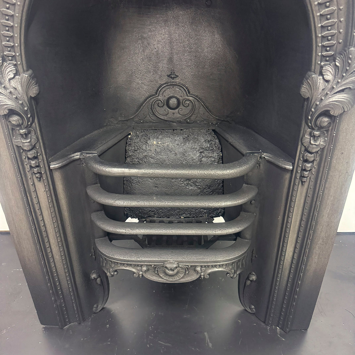 Antique Victorian Cast Iron Arched Insert | The Architectural Forum