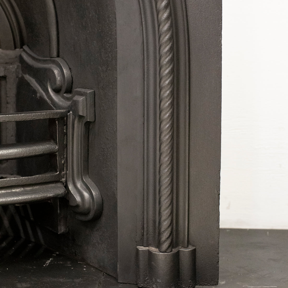 Antique Victorian Cast Iron Rope Detail Arched Fireplace Insert | The Architectural Forum